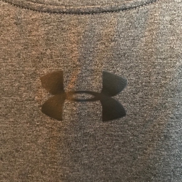 Under Armour Compression Shirt LG Heat Gear - Picture 3 of 4